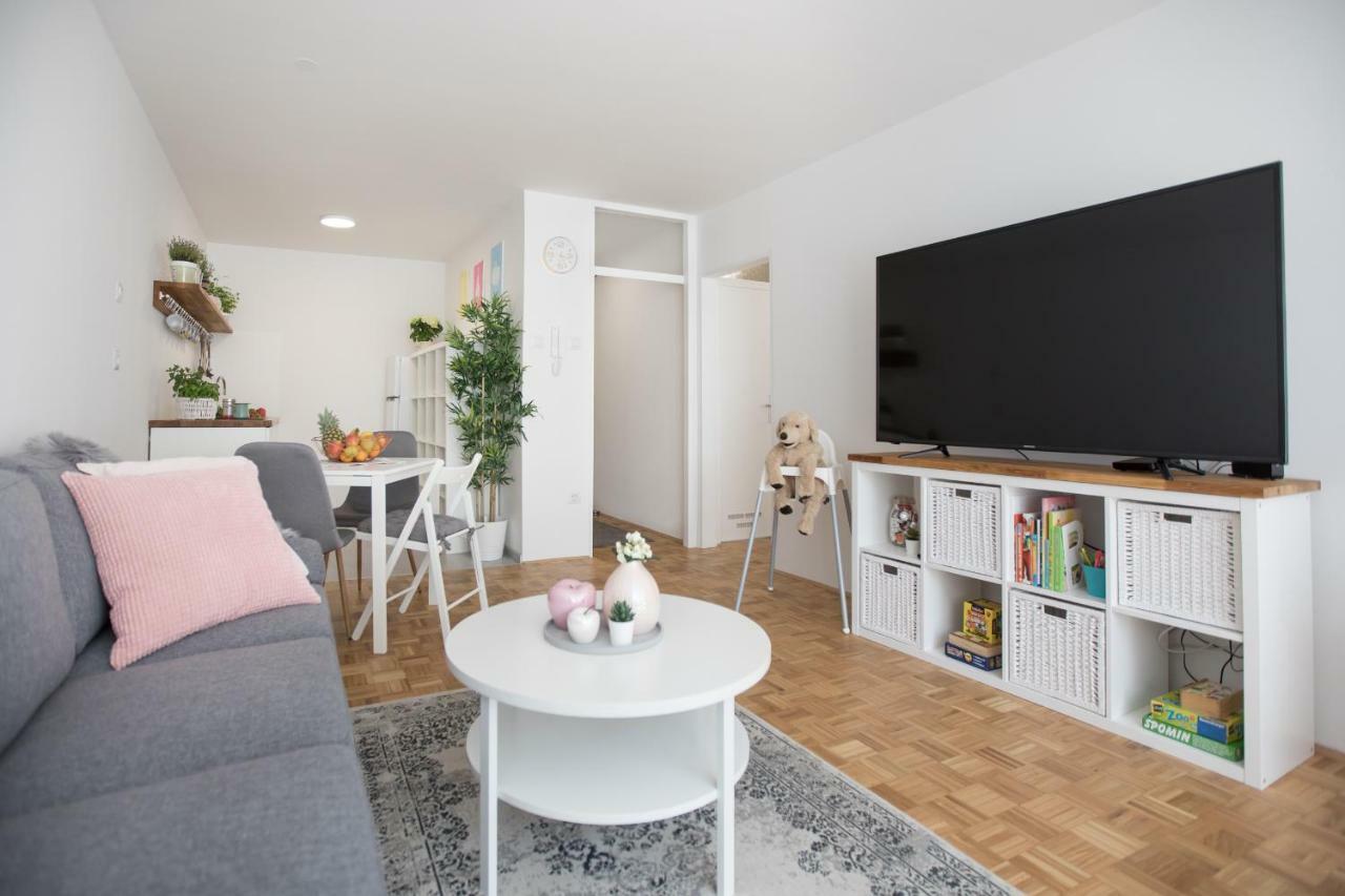 Family Apartment With Garden Ljubljana Exterior photo